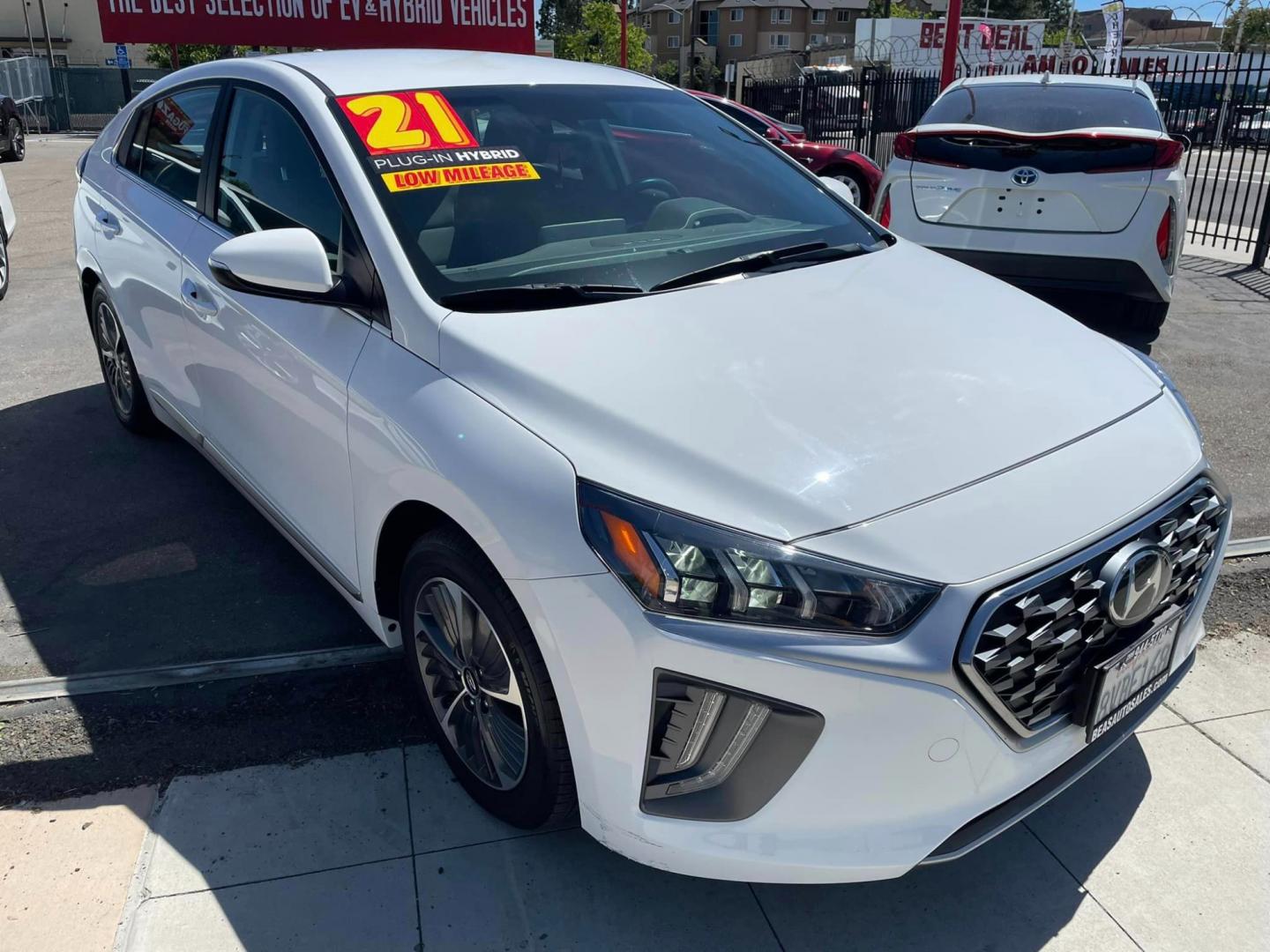 2021 WHITE /GRAY Hyundai Ioniq Plug-In Hybrid (KMHC75LD7MU) , located at 744 E Miner Ave, Stockton, CA, 95202, (209) 944-5770, 37.956863, -121.282082 - Photo#1